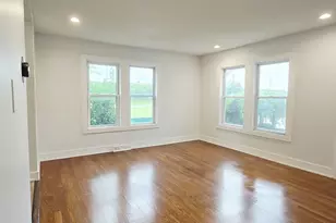 7000 W 71st Pl, Chicago, IL 60638 - Photo 8