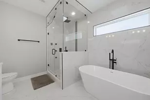 3536 N Albany Ave, Chicago, IL 60618 - Photo 12