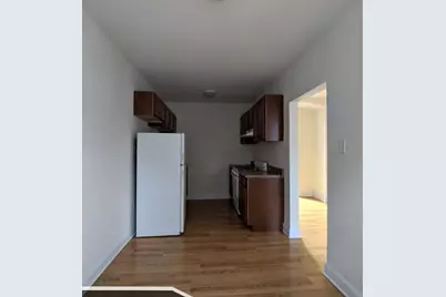 2600 N Kimball Avenue #304, Chicago, IL 60647 - Photo 4