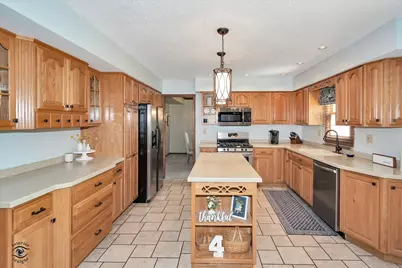 1354 Mill Pond Road, Bourbonnais, IL 60914 - Photo 8