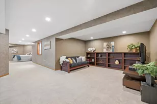 1616 Rolling Hills Dr, Crystal Lake, IL 60014 - Photo 34
