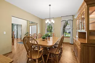 1616 Rolling Hills Dr, Crystal Lake, IL 60014 - Photo 8