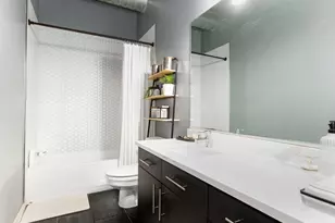 843 W Adams St, Chicago, IL 60607 - Photo 22