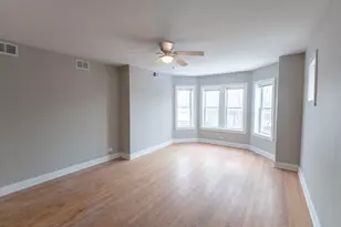4342 N Mozart St, Chicago, IL 60618 - Photo 2