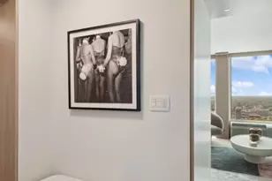111 E Chestnut St, Chicago, IL 60611 - Photo 44