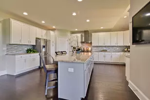 8 Turnbury Ct, Hawthorn Woods, IL 60047 - Photo 14
