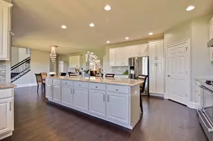 8 Turnbury Ct, Hawthorn Woods, IL 60047 - Photo 18