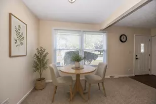 1257 Pearl Ave, Glendale Heights, IL 60139 - Photo 6