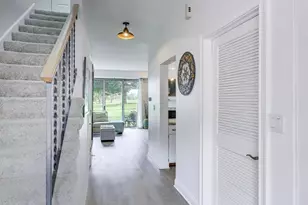 190 Golfview Dr, Glendale Heights, IL 60139 - Photo 8