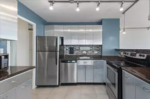 5701 N Sheridan Rd, Chicago, IL 60660 - Photo 8