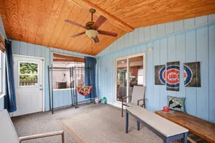 494 Buckingham Dr, Grayslake, IL 60030 - Photo 2