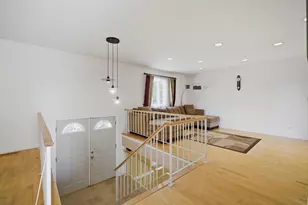 301 Horatio Blvd, Buffalo Grove, IL 60089 - Photo 2