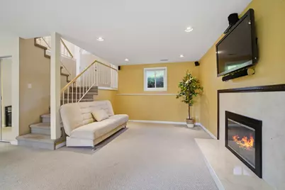 301 Horatio Boulevard, Buffalo Grove, IL 60089 - Photo 18