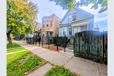 4355 W Potomac Avenue, Chicago, IL 60651 - Photo 2