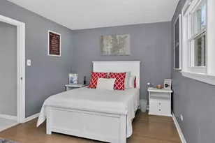 3318 W Columbus Ave, Chicago, IL 60652 - Photo 8