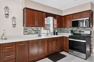 3318 W Columbus Ave, Chicago, IL 60652 - Photo 6