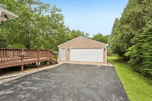 11806 Maple Ave, Hebron, IL 60034 - Photo 44