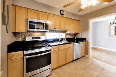 5523 N Natchez Avenue, Chicago, IL 60656 - Photo 14