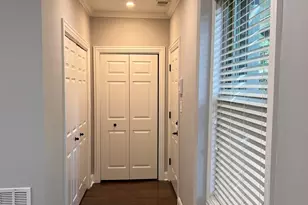 220 S Hamilton Ave, Chicago, IL 60612 - Photo 6