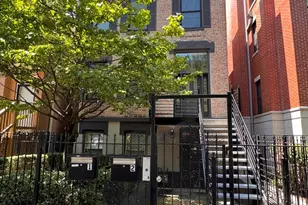 220 S Hamilton Ave, Chicago, IL 60612 - Photo 1