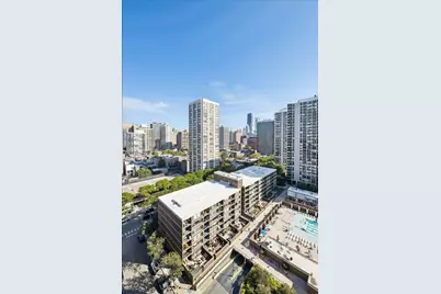 1560 N Sandburg Terrace #1808, Chicago, IL 60610 - Photo 16