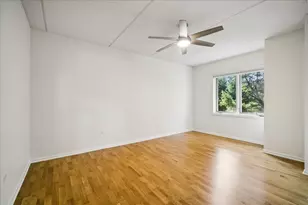 1327 Brown St, Des Plaines, IL 60016 - Photo 16
