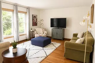 1034 Forest Rd, La Grange Park, IL 60526 - Photo 4