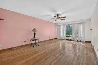 14339 Kolin Avenue, Midlothian, IL 60445 - Photo 6