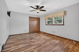 14339 Kolin Ave, Midlothian, IL 60445 - Photo 10