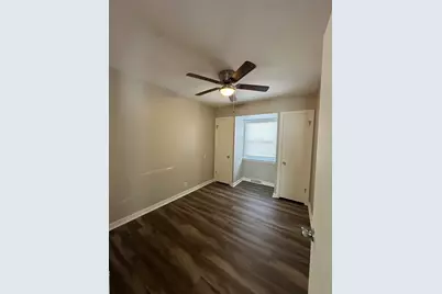 11613 S Kedzie Avenue, Merrionette Park, IL 60803 - Photo 4