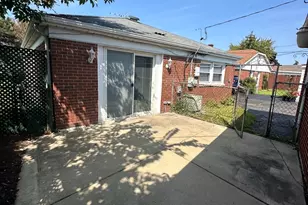 11613 S Kedzie Ave, Merrionette Park, IL 60803 - Photo 10