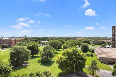 6933 N Kedzie Avenue #803, Chicago, IL 60645 - Photo 14