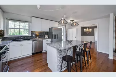 1125 Forest Drive, Elgin, IL 60123 - Photo 8