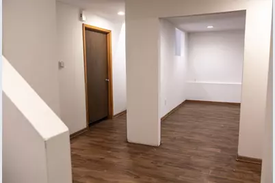 436 Russell Road, Dekalb, IL 60115 - Photo 10