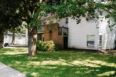 436 Russell Road, Dekalb, IL 60115 - Photo 2