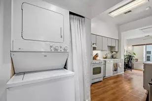 2920 N Lakewood Ave, Chicago, IL 60657 - Photo 4