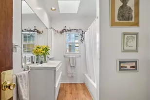 2920 N Lakewood Ave, Chicago, IL 60657 - Photo 2