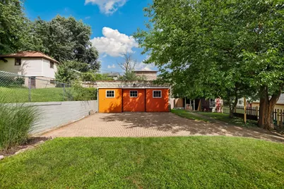 13157 Greenwood Avenue, Blue Island, IL 60406 - Photo 24