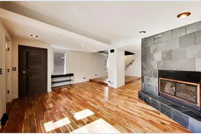 2638 W Grand Avenue, Chicago, IL 60612 - Photo 2