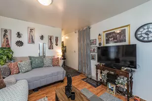 1530 Elizabeth Ave, North Chicago, IL 60064 - Photo 4