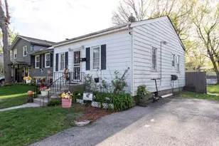 1530 Elizabeth Ave, North Chicago, IL 60064 - Photo 2
