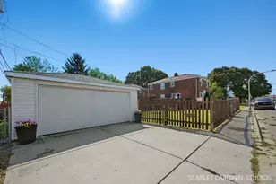 5184 W 64th Pl, Chicago, IL 60638 - Photo 2