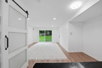 9388 Bay Colony Drive #1S, Des Plaines, IL 60016 - Photo 10