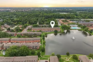 9388 Bay Colony Dr, Des Plaines, IL 60016 - Photo 38