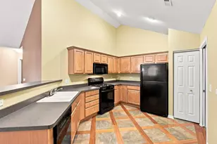 3335 Timbers Edge Cir, Joliet, IL 60431 - Photo 8