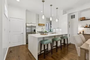 1738 W Diversey Pkwy, Chicago, IL 60614 - Photo 6