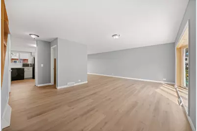 8812 Dee Road #A, Des Plaines, IL 60016 - Photo 2