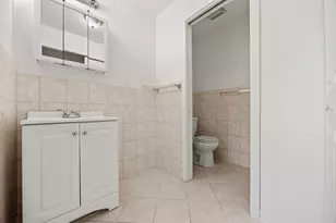 8812 Dee Rd, Des Plaines, IL 60016 - Photo 14
