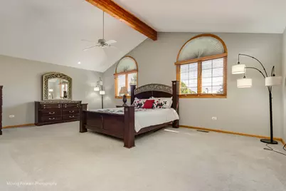 8220 Rutherford Drive, Woodridge, IL 60517 - Photo 24