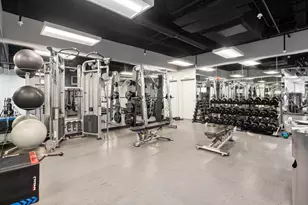 500 W Superior St, Chicago, IL 60654 - Photo 22